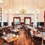 Wood Bay Hotel Windermere