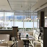 Hotel Wood Bay