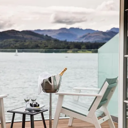 Wood Bay Hotel Windermere