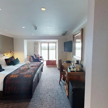 Wood Bay Hotel Windermere