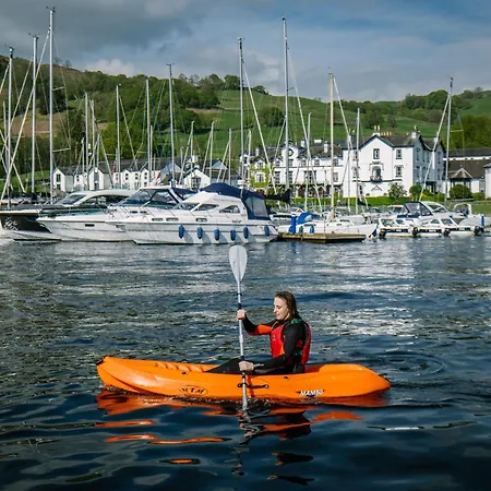 Wood Bay Hotel 4*