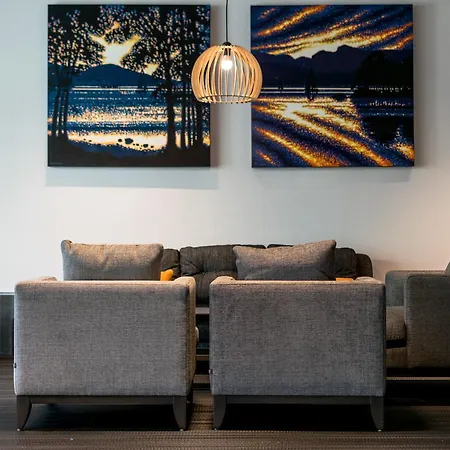 Wood Bay Hotel Windermere