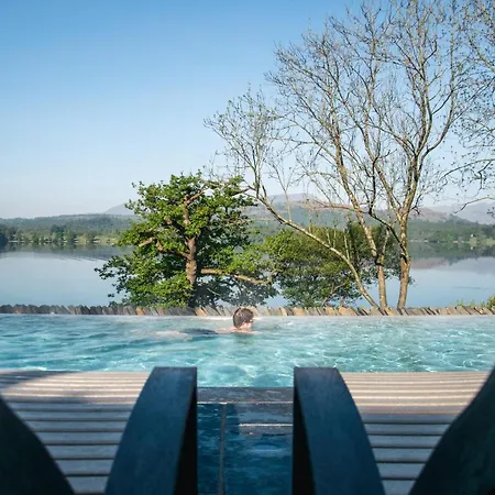 Wood Bay Hotel Windermere