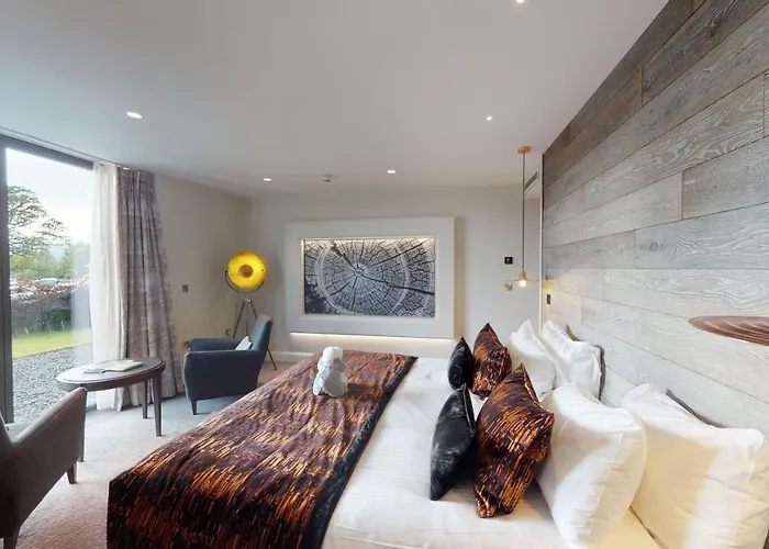 Wood Bay Hotel Windermere