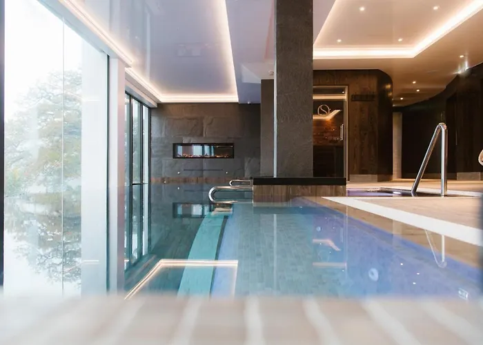 لو وود باي فندق