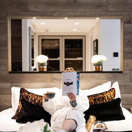 لو وود باي 4*