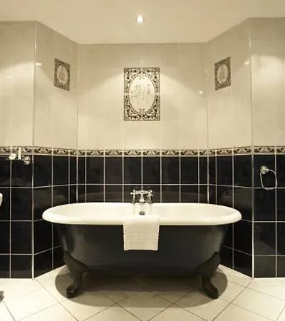 Wood Bay 4* Windermere