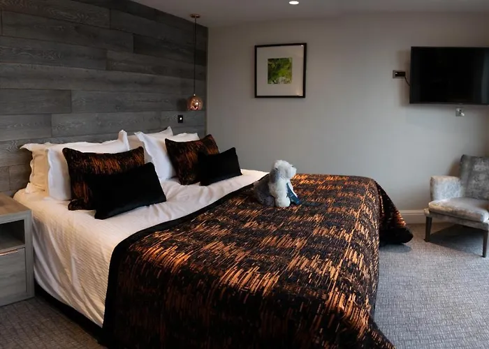 Wood Bay Hotel Windermere