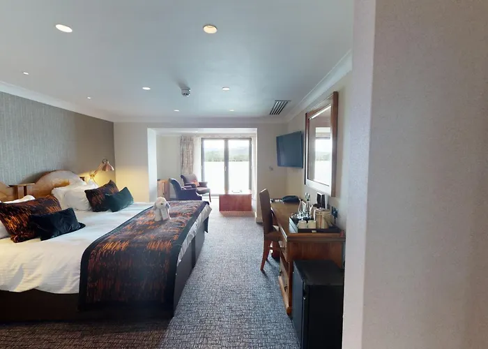 Wood Bay Hotel Windermere