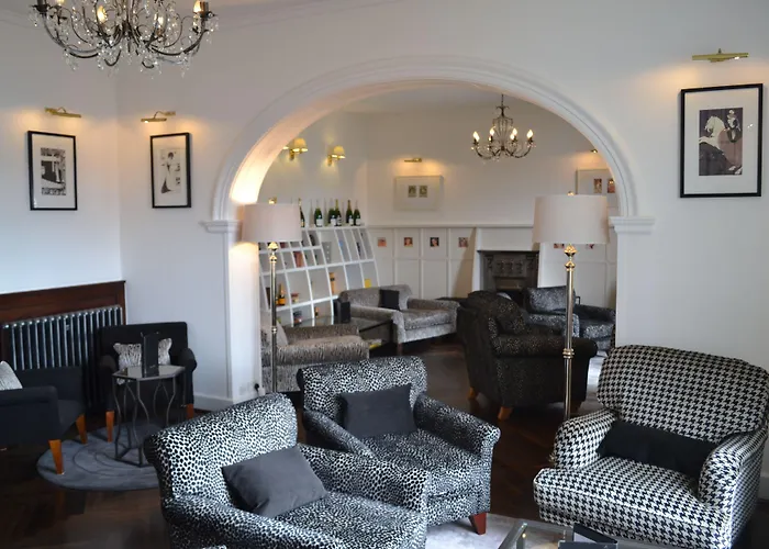 Wood Bay Hotel Windermere